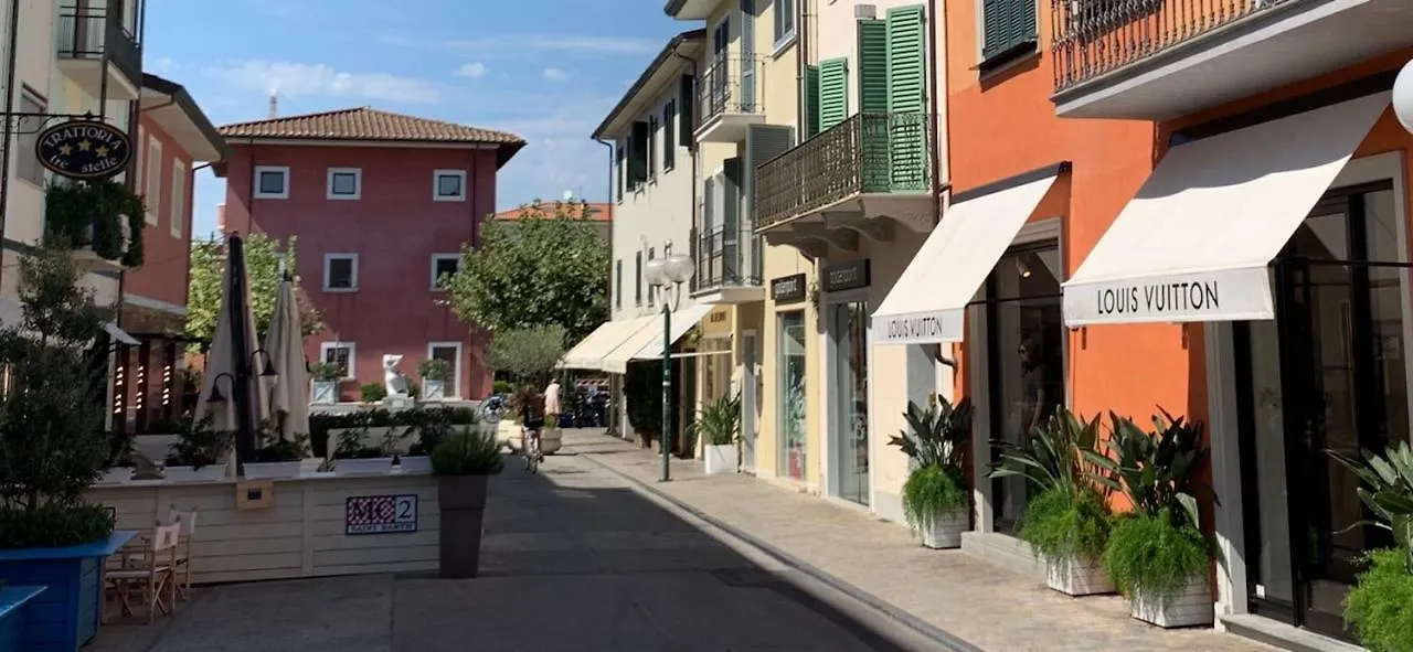 Stunning Apartment 300Mt By The Sea Forte Dei Marmi